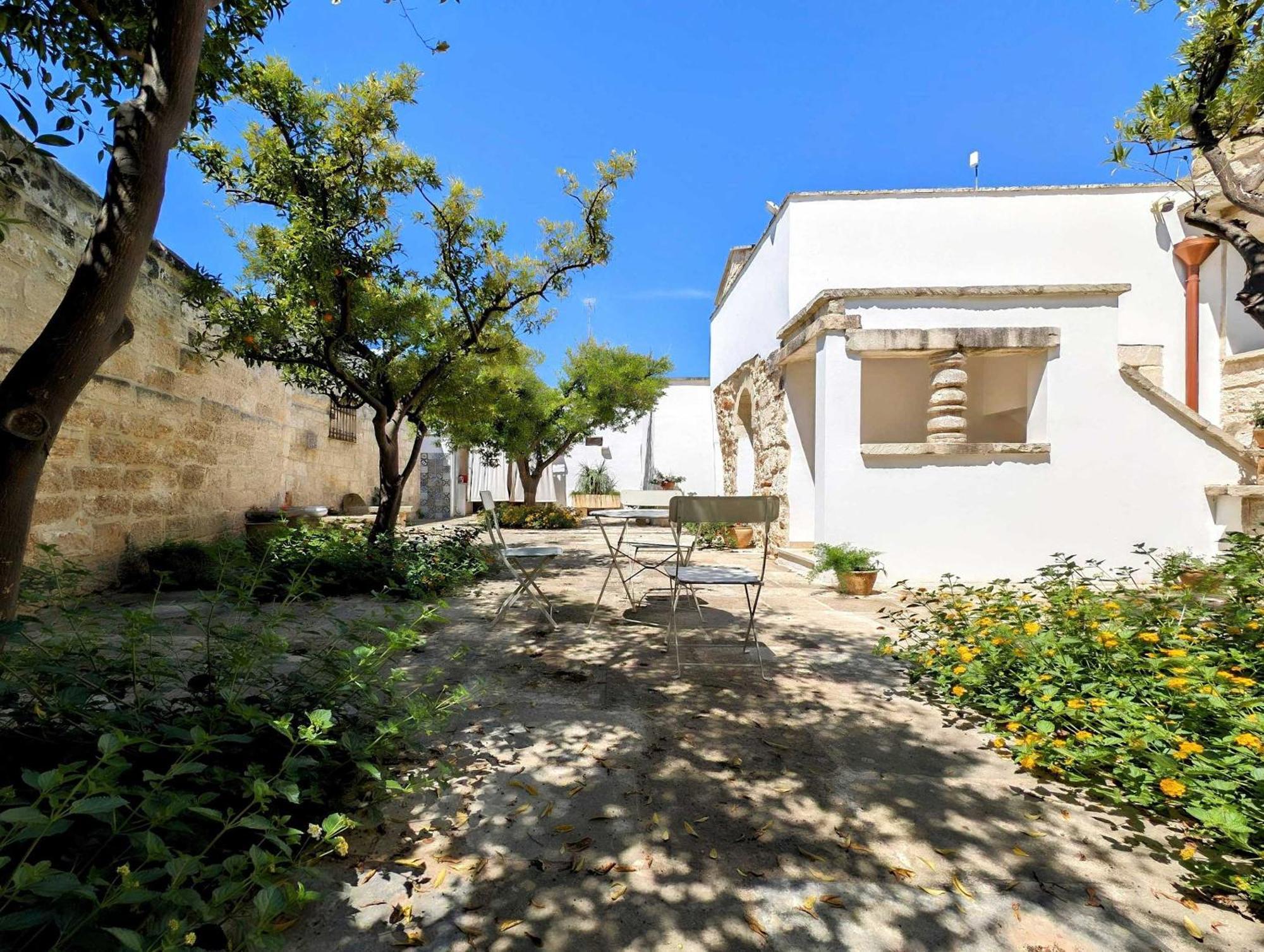 Oikia Vacanze Giuggianello Le Bey מראה חיצוני תמונה