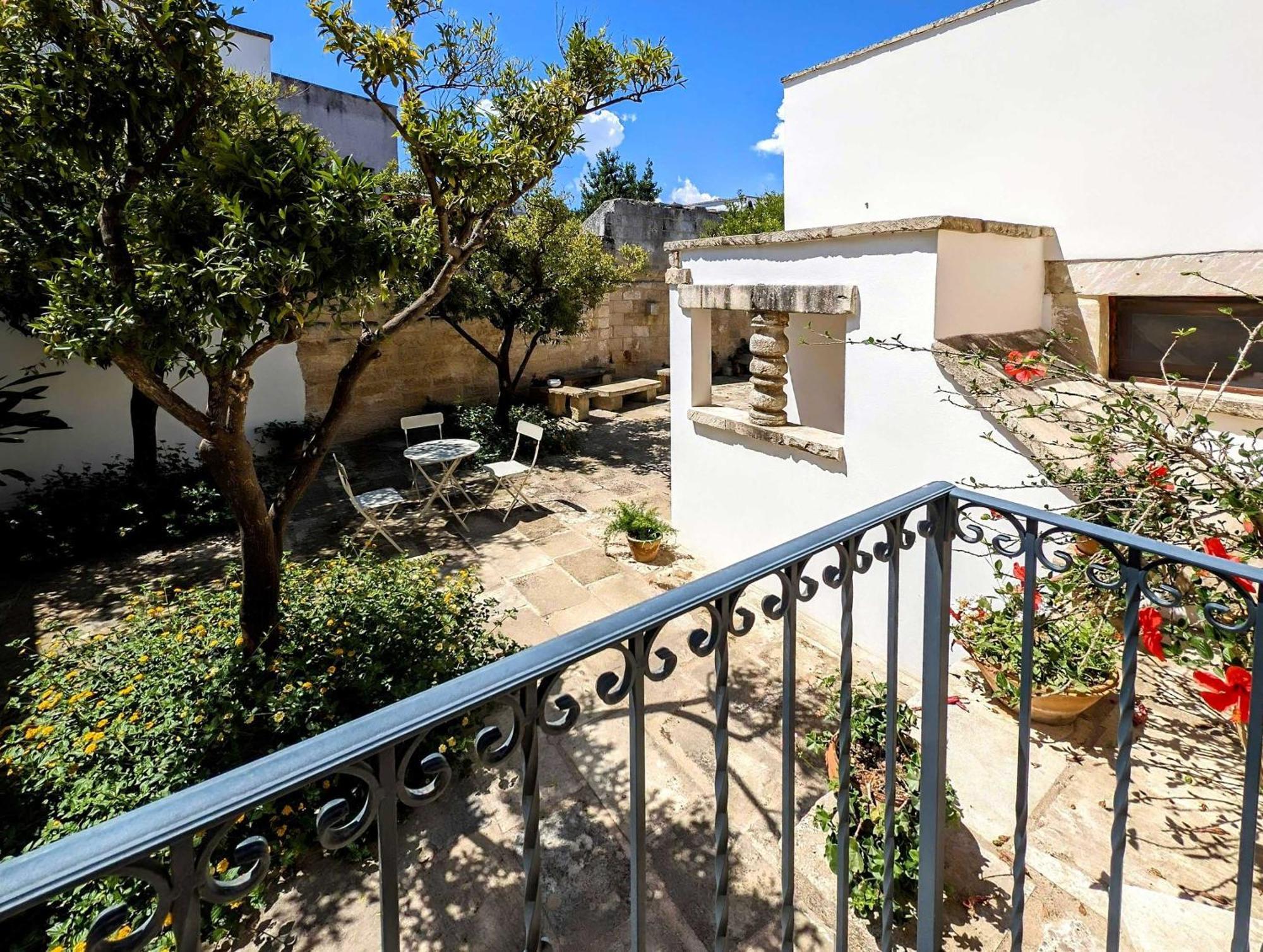 Oikia Vacanze Giuggianello Le Bey מראה חיצוני תמונה